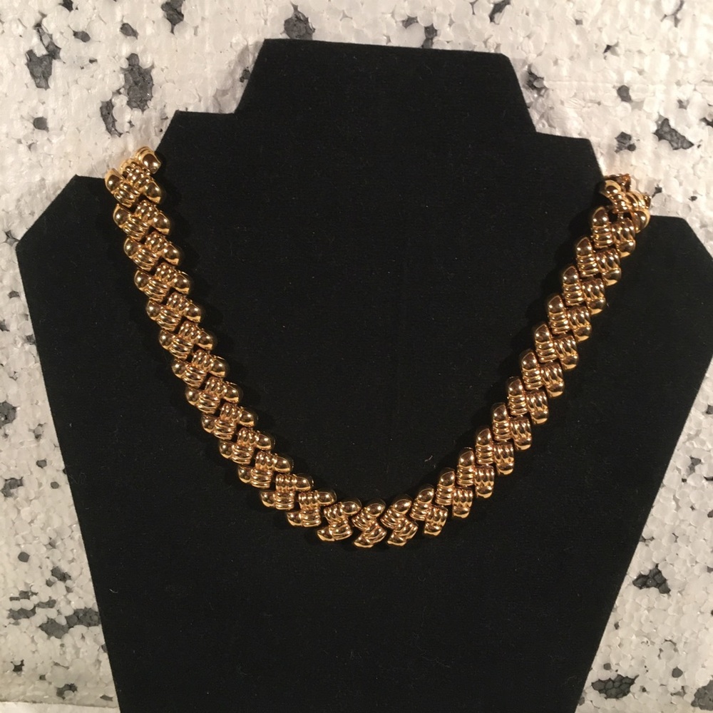 AFJ GOLD PLATED NECKLACE